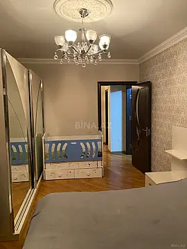 Satılır 2 otaqlı mənzil 73 m²