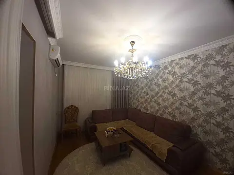Satılır 4 otaqlı mənzil 95 m²