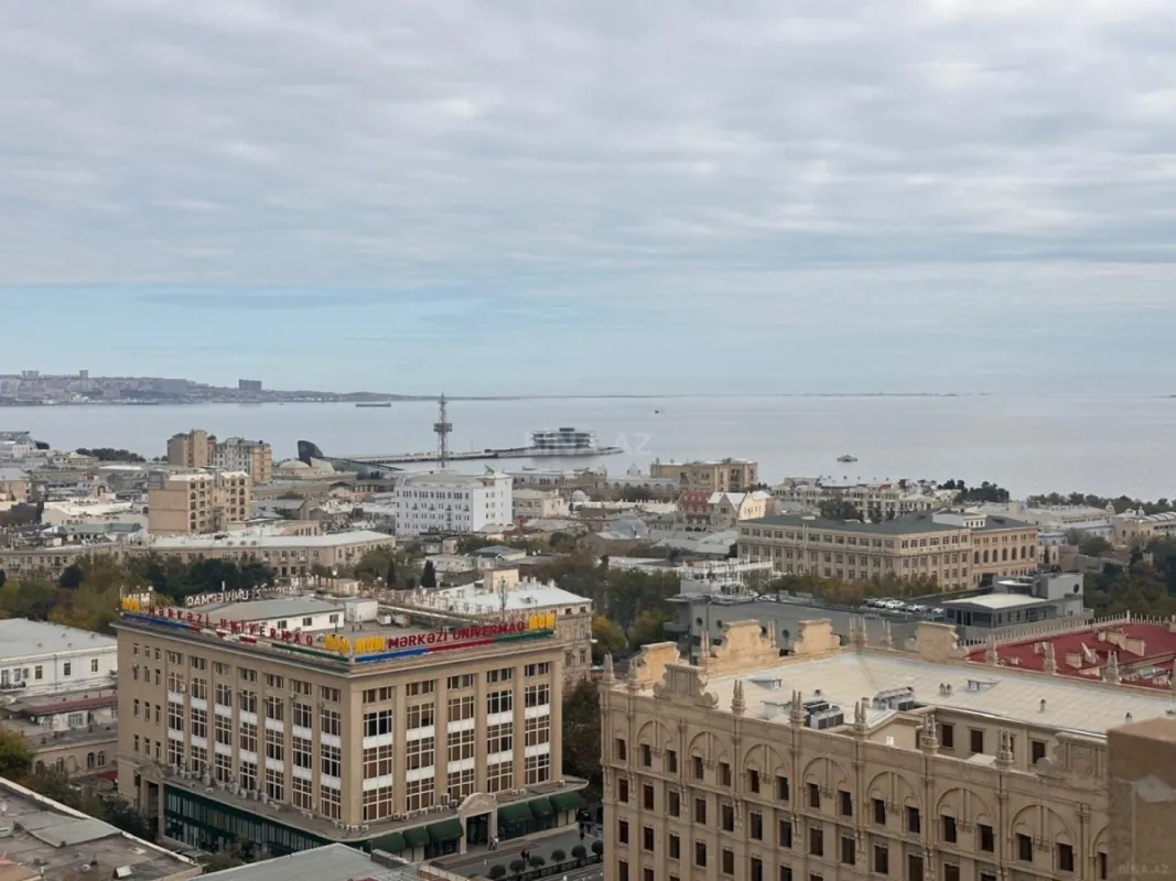 Kirayə verilir 2 otaqlı mənzil 90 m²