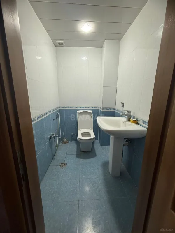 Satılır 3 otaqlı mənzil 168 m²