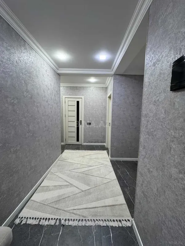 Satılır 2 otaqlı mənzil 65 m²
