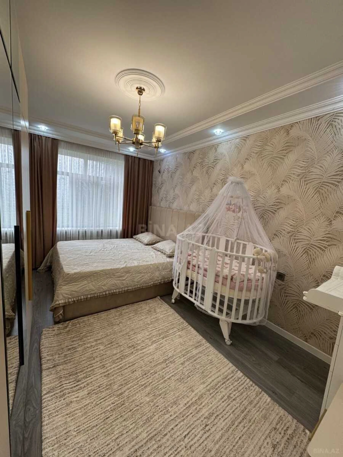 Satılır 2 otaqlı mənzil 65 m²