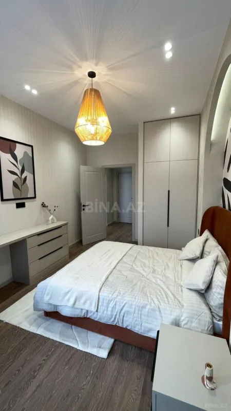 Satılır 2 otaqlı mənzil 60 m²