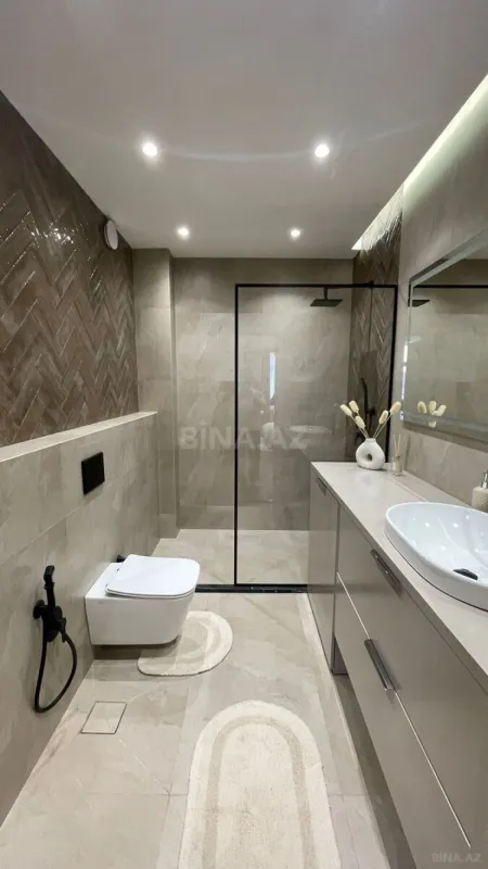 Satılır 2 otaqlı mənzil 60 m²