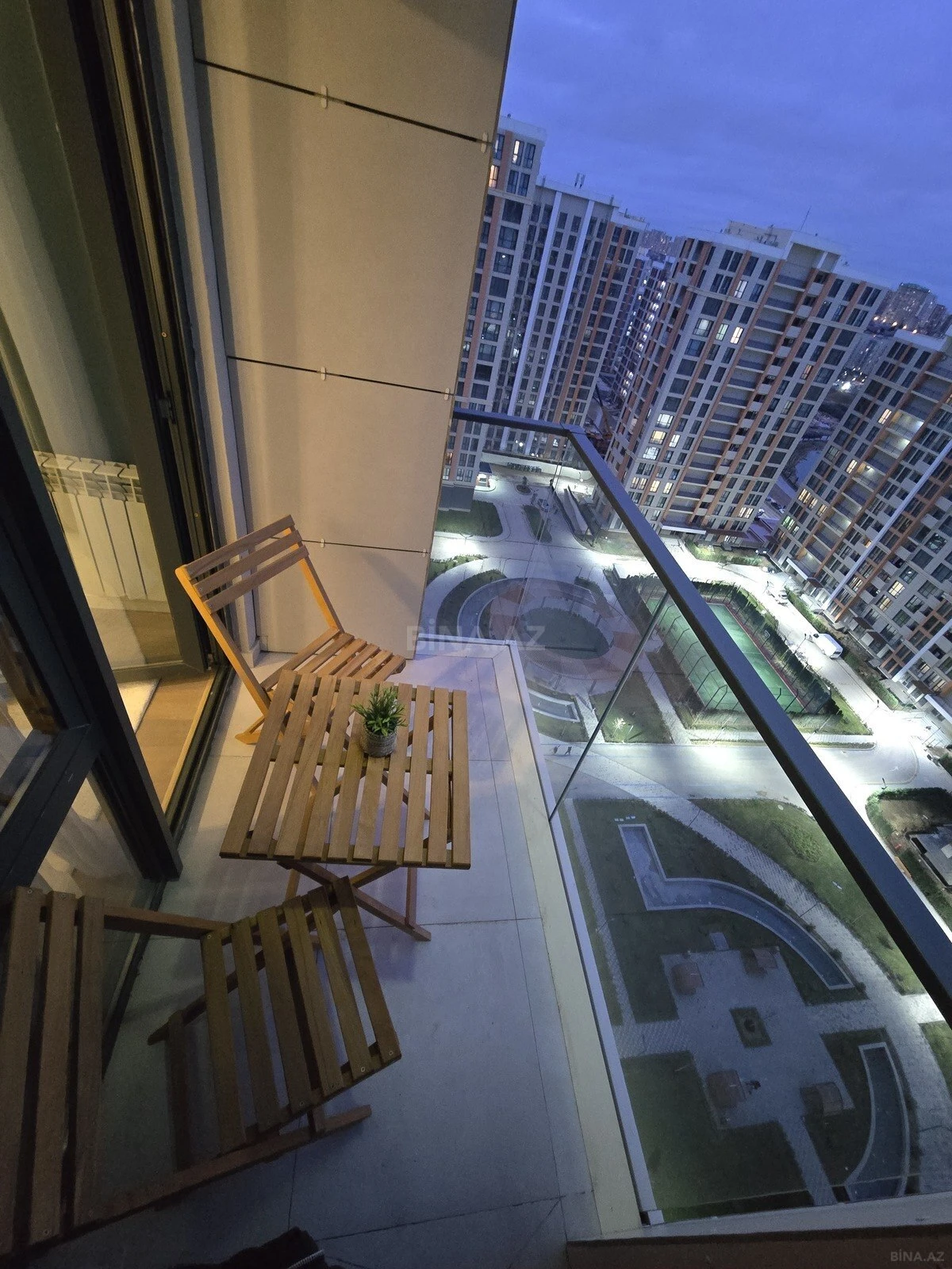 Satılır 3 otaqlı mənzil 70 m²