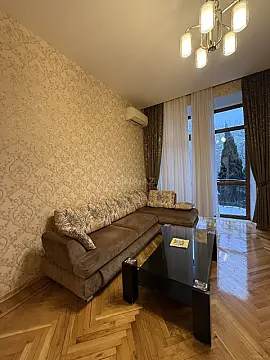 Kirayə verilir 2 otaqlı mənzil 70 m² — Bakı, Sahil qəs. 2 otaq 70.00 m²