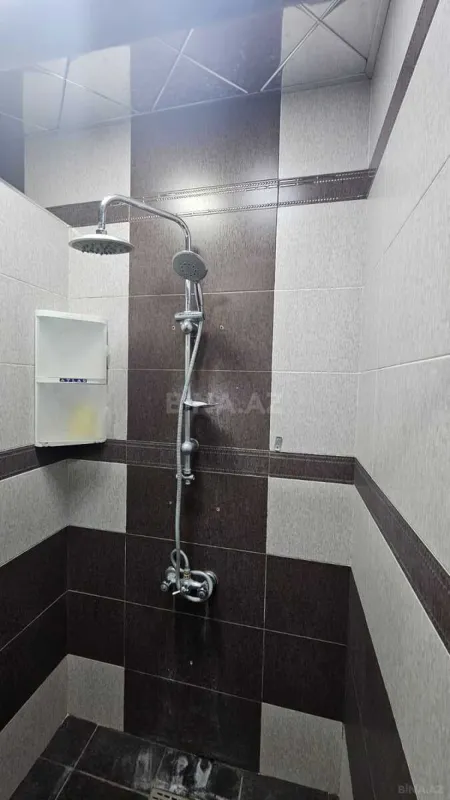 Kirayə verilir 3 otaqlı mənzil 200 m²