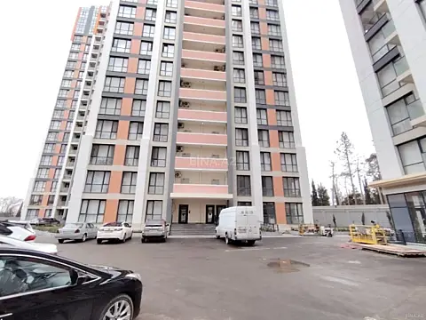 Satılır 3 otaqlı mənzil 95 m² — Bakı, Memar Əcəmi yanı 3 otaq 95.00 m²