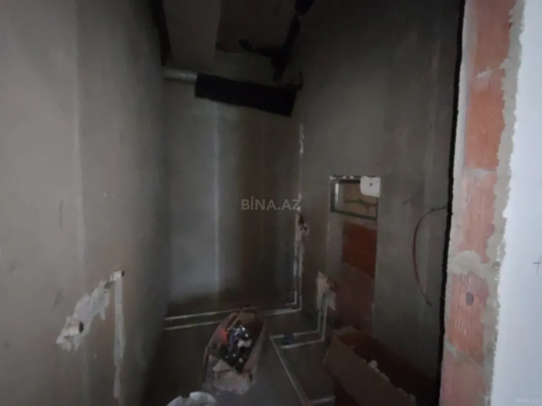 Satılır 3 otaqlı mənzil 95 m²