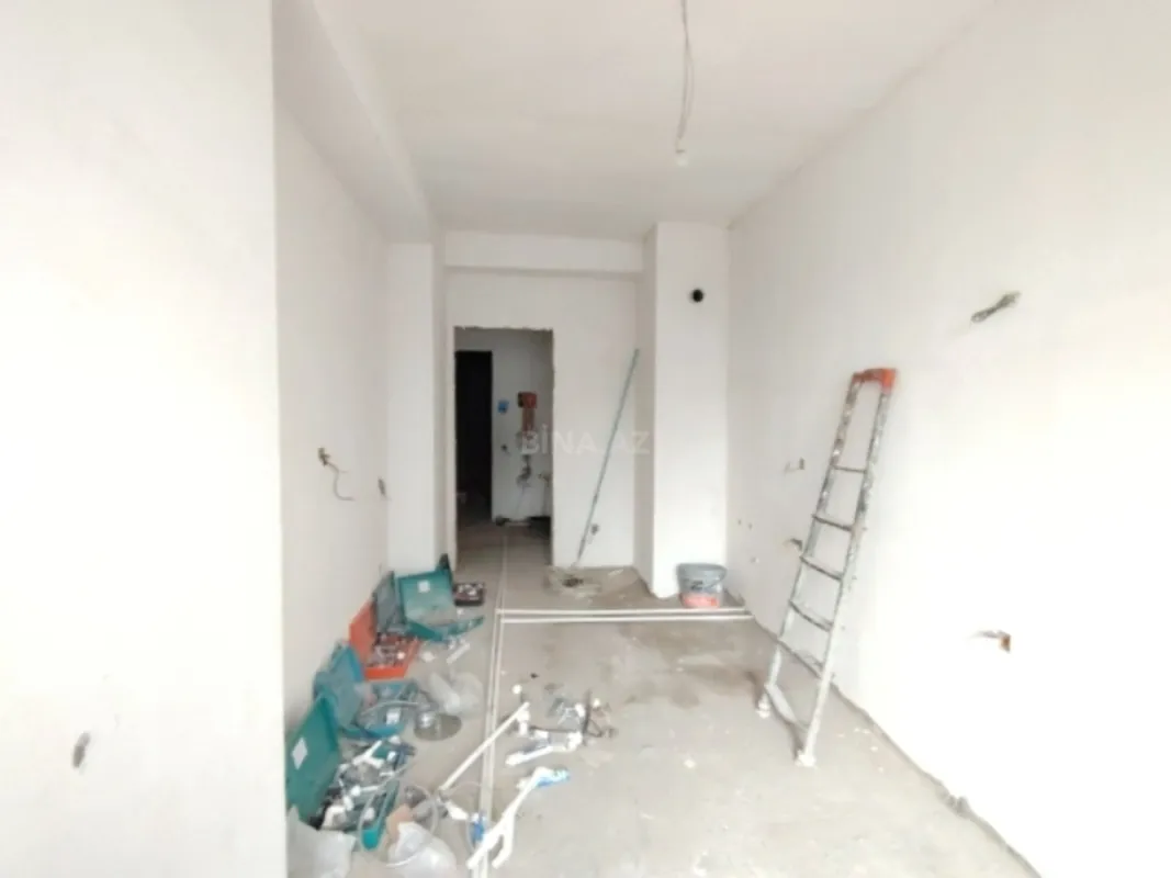 Satılır 3 otaqlı mənzil 95 m²