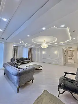 Satılır 3 otaqlı mənzil 134 m²