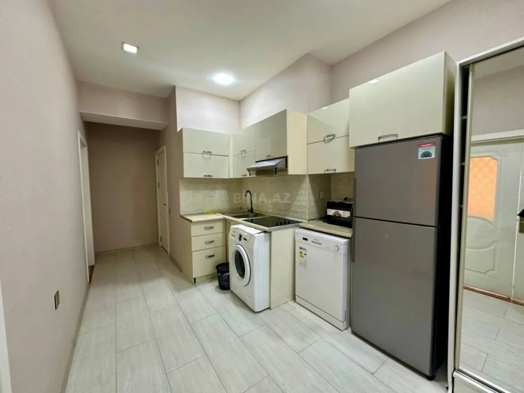 Satılır 3 otaqlı mənzil 113 m²