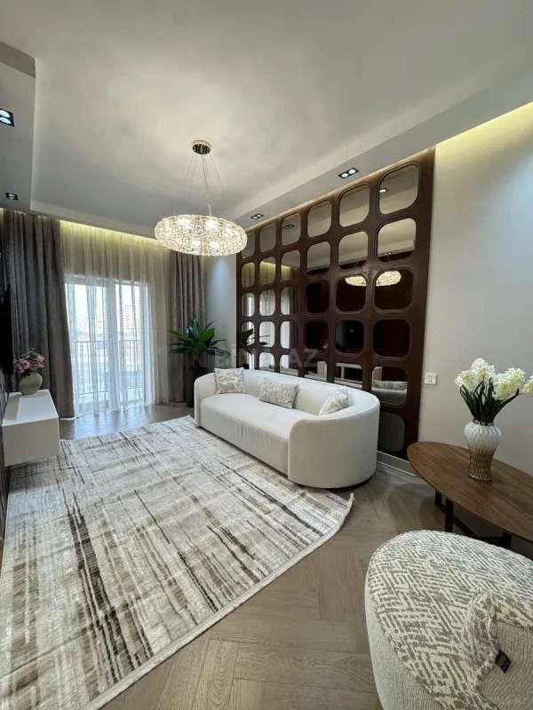 Satılır 2 otaqlı mənzil 68 m²