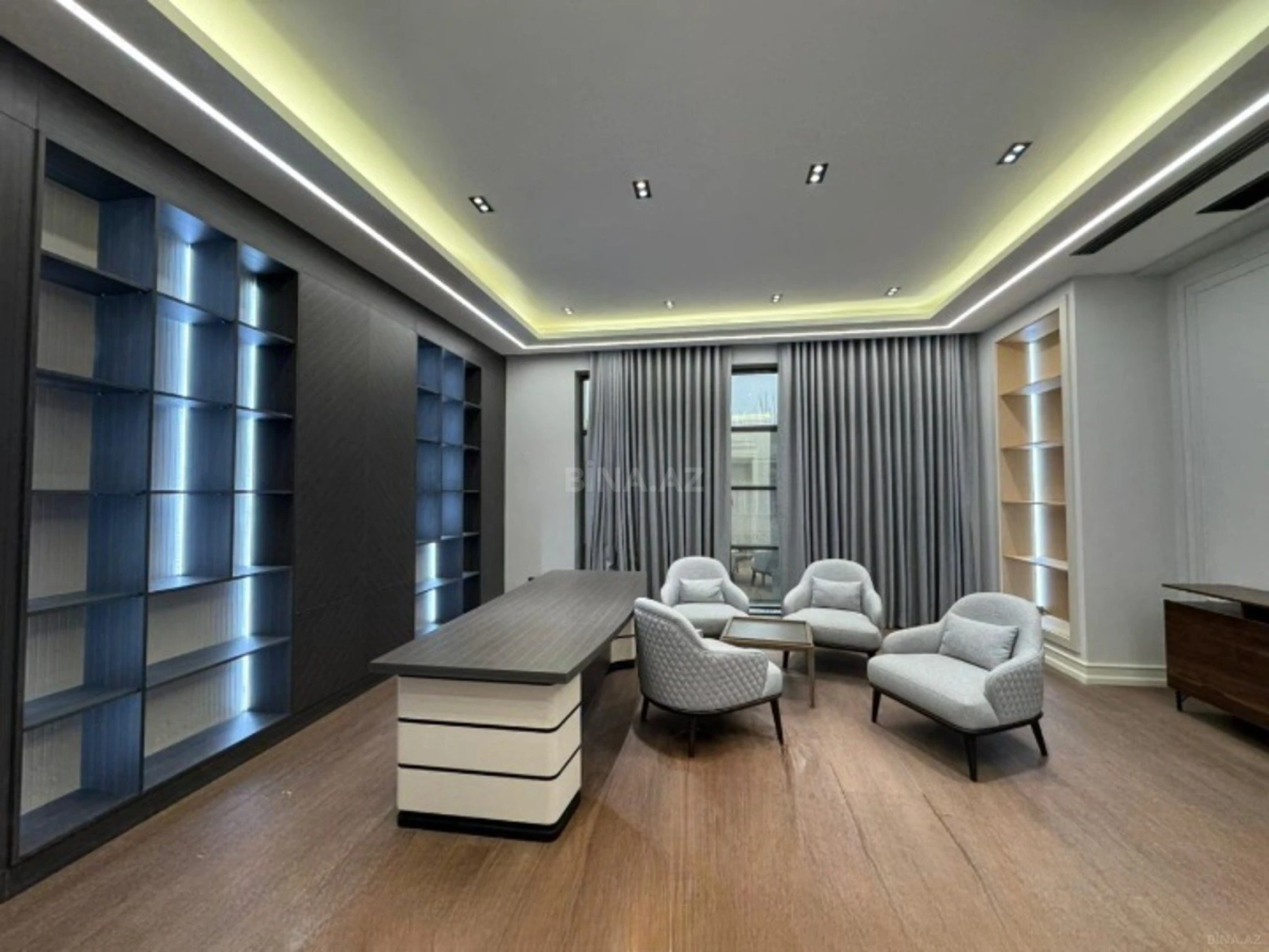 Kirayə verilir 7 otaqlı ofis 320 m²