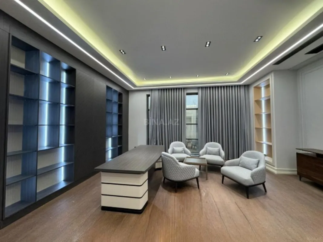 Kirayə verilir 7 otaqlı ofis 320 m²