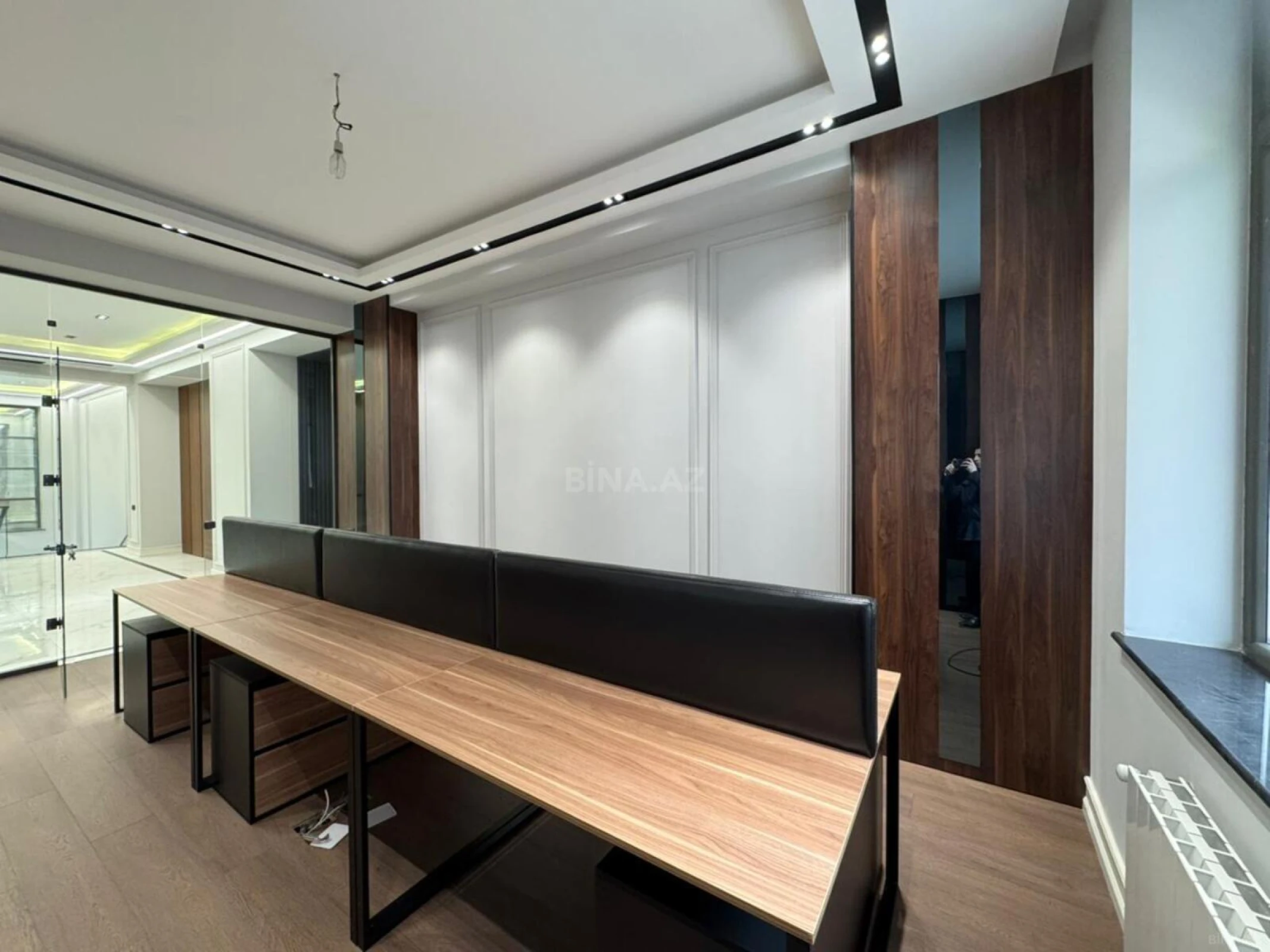 Kirayə verilir 7 otaqlı ofis 320 m²