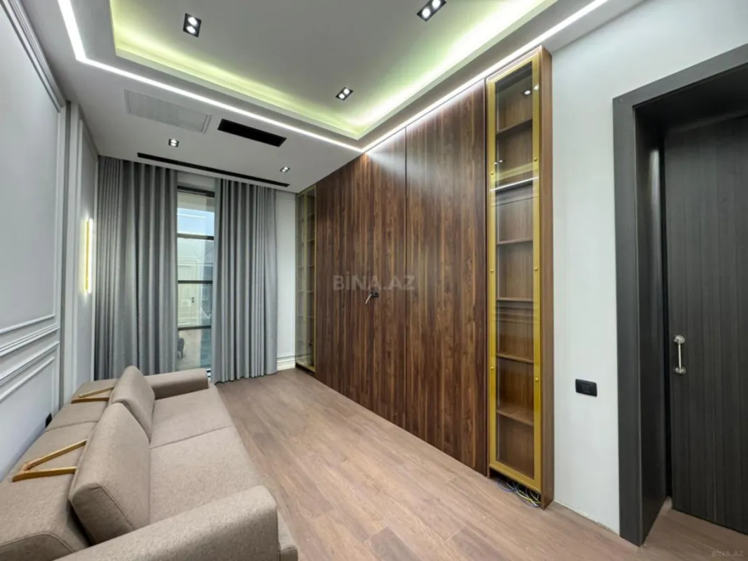 Kirayə verilir 7 otaqlı ofis 320 m²