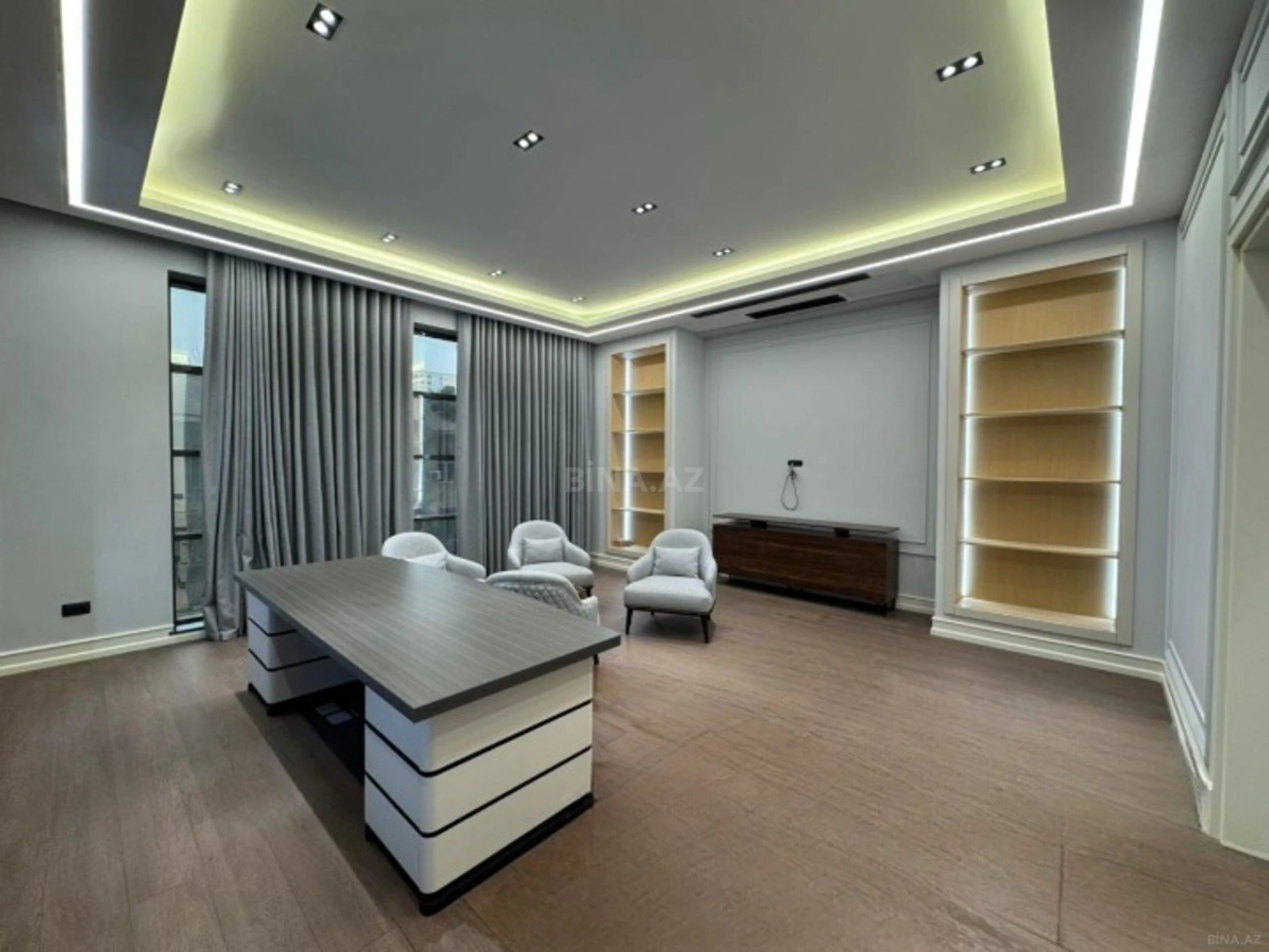 Kirayə verilir 7 otaqlı ofis 320 m²