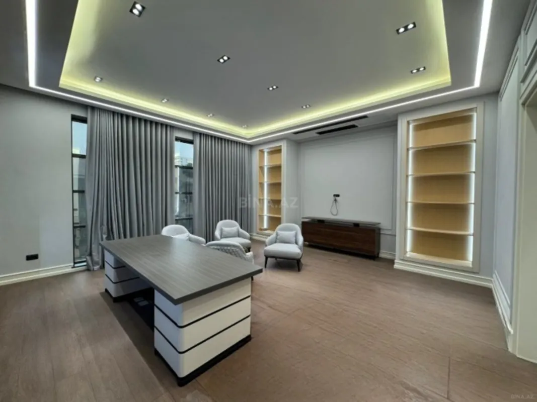 Kirayə verilir 7 otaqlı ofis 320 m²