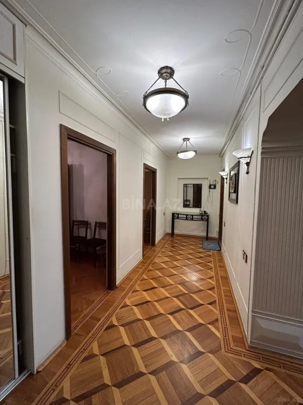 Kirayə verilir 3 otaqlı mənzil 80 m²