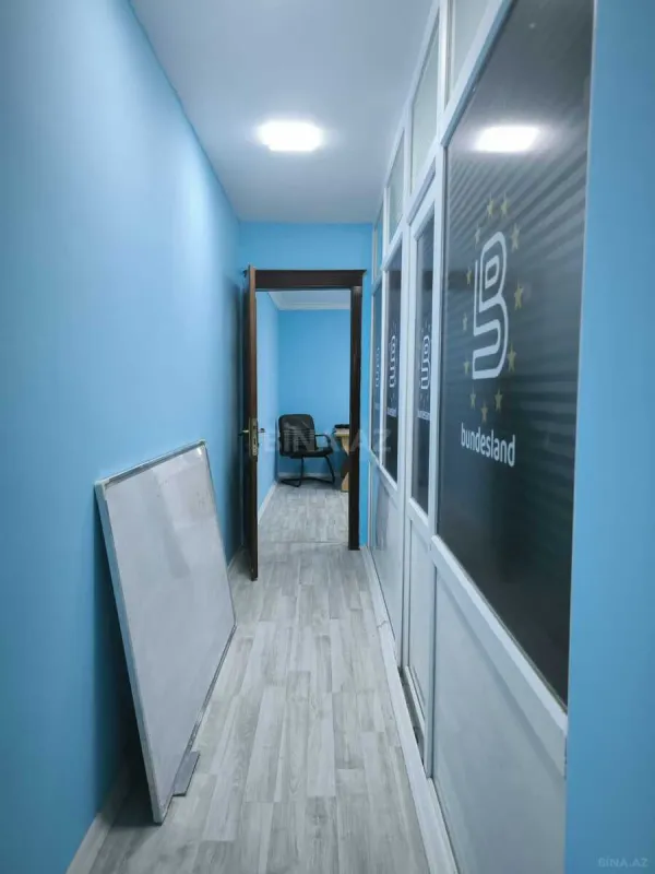 Kirayə verilir 6 otaqlı ofis 130 m²