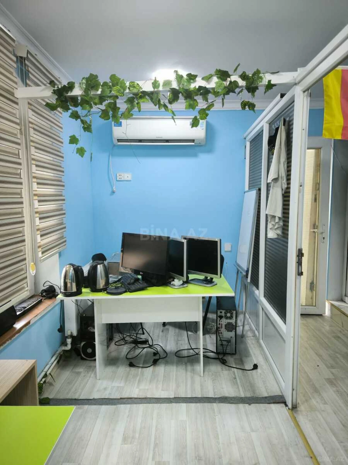 Kirayə verilir 6 otaqlı ofis 130 m²