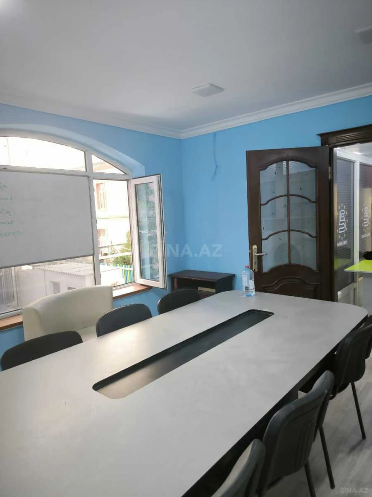 Kirayə verilir 6 otaqlı ofis 130 m²