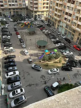 Satılır 3 otaqlı mənzil 101 m²