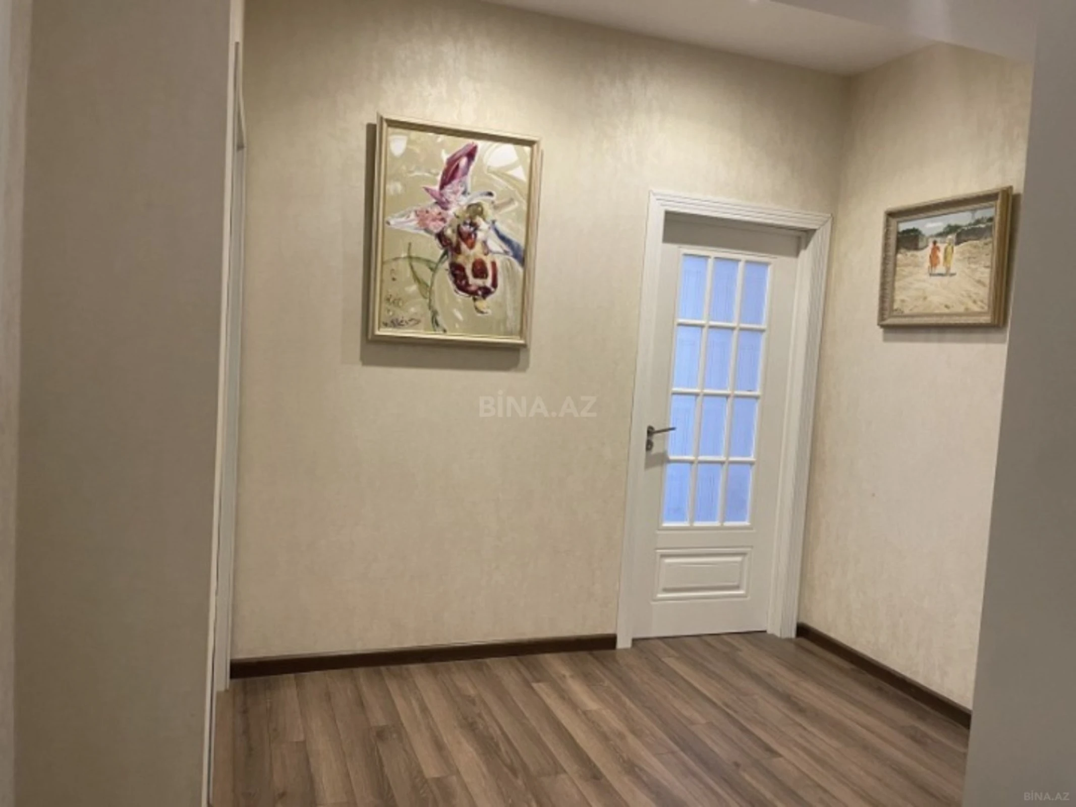 Satılır 2 otaqlı mənzil 90 m²