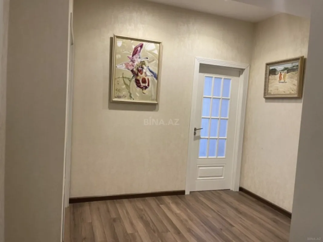 Satılır 2 otaqlı mənzil 90 m²