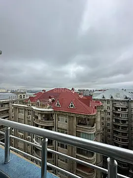 Kirayə verilir 3 otaqlı mənzil 110 m²