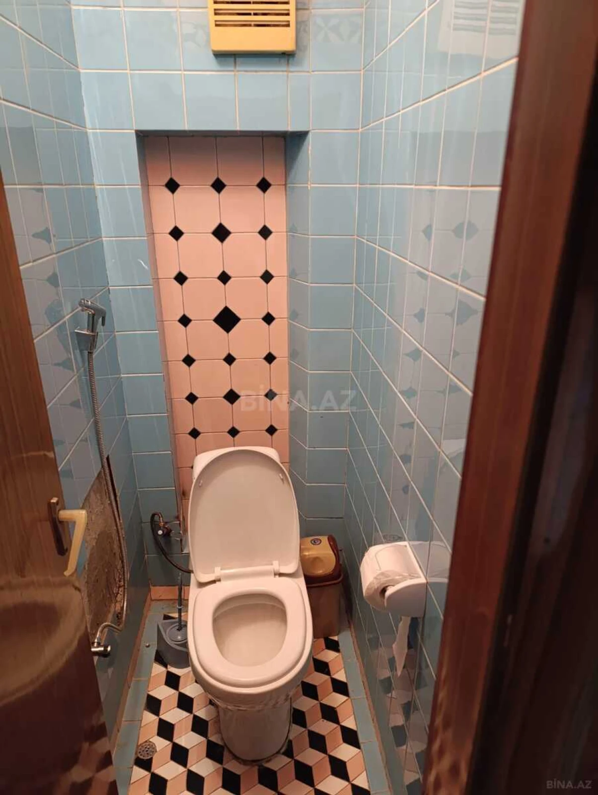 Satılır 4 otaqlı mənzil 110 m²