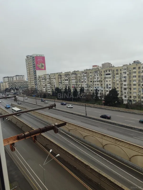 Satılır 2 otaqlı mənzil 65 m²