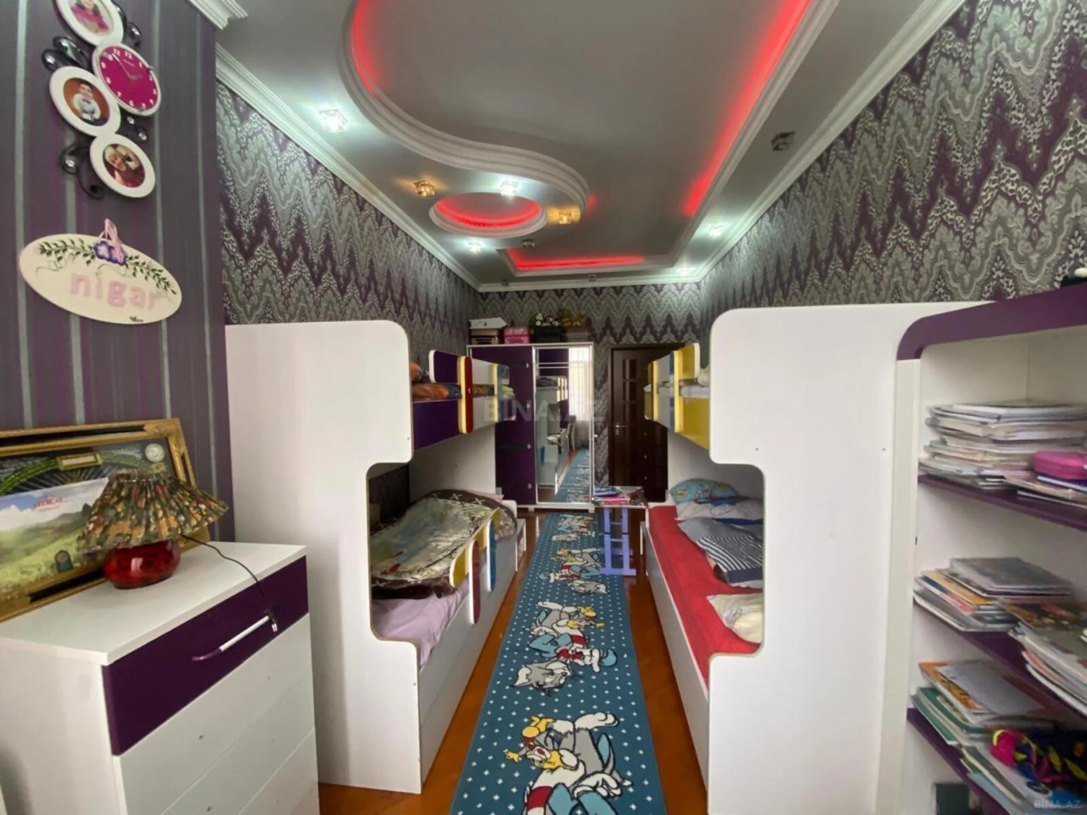 Satılır 3 otaqlı mənzil 155 m²