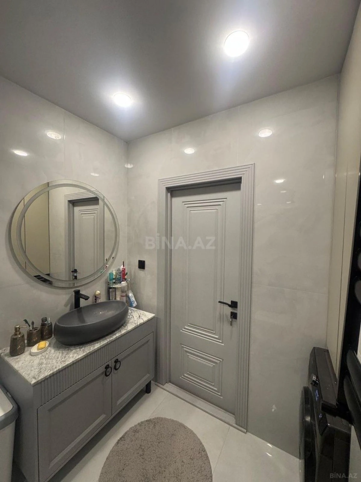 Satılır 3 otaqlı mənzil 88.6 m²