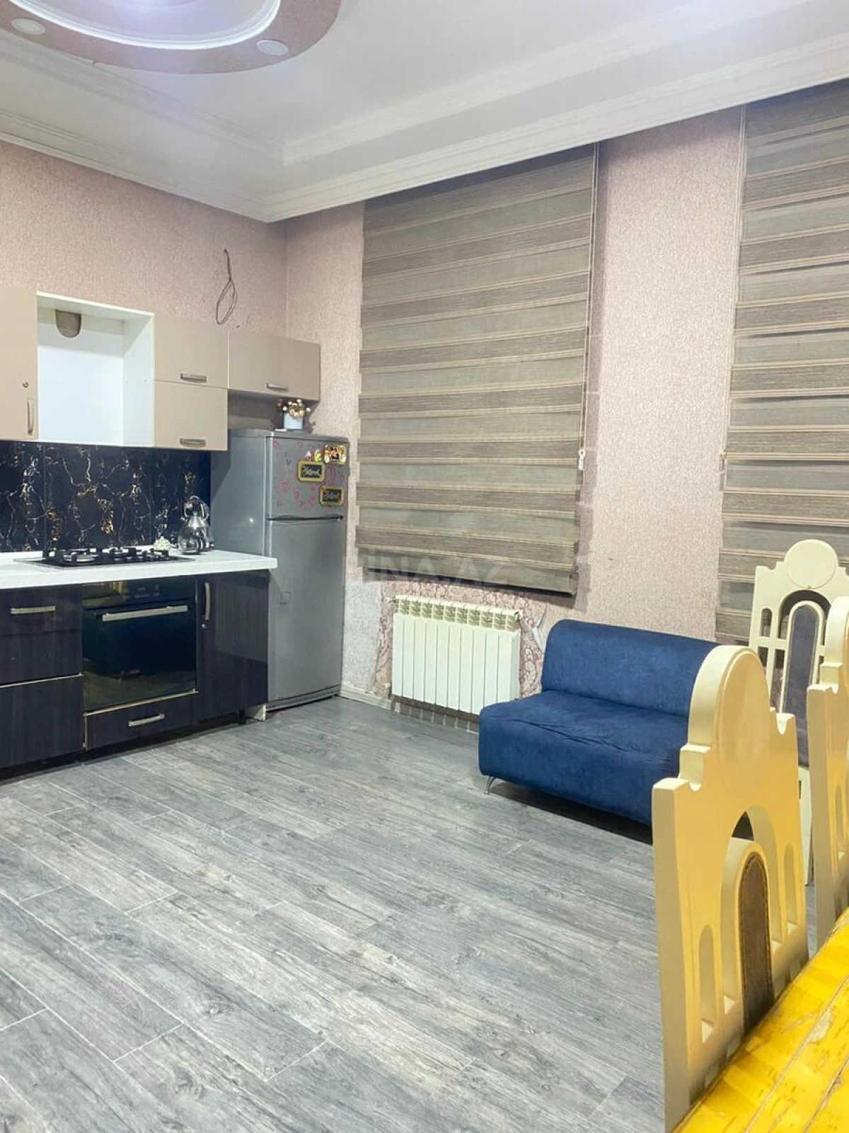 Satılır 4 otaqlı həyət evi 240 m²