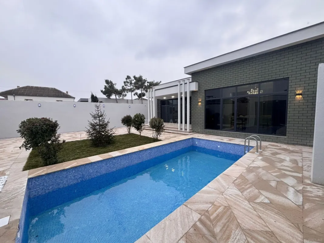 Satılır 4 otaqlı həyət evi 180 m²