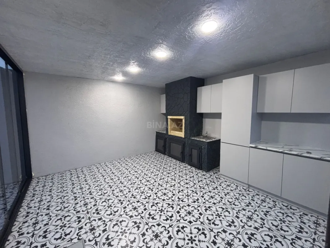 Satılır 4 otaqlı həyət evi 180 m²