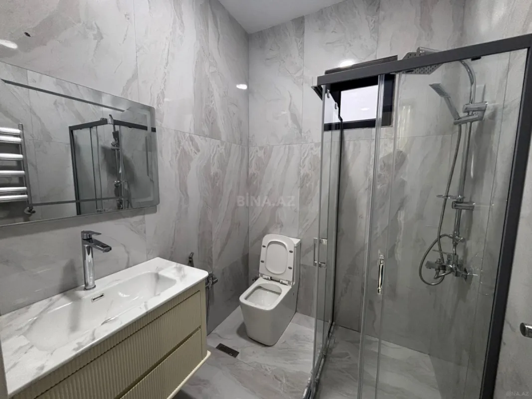 Satılır 4 otaqlı həyət evi 180 m²