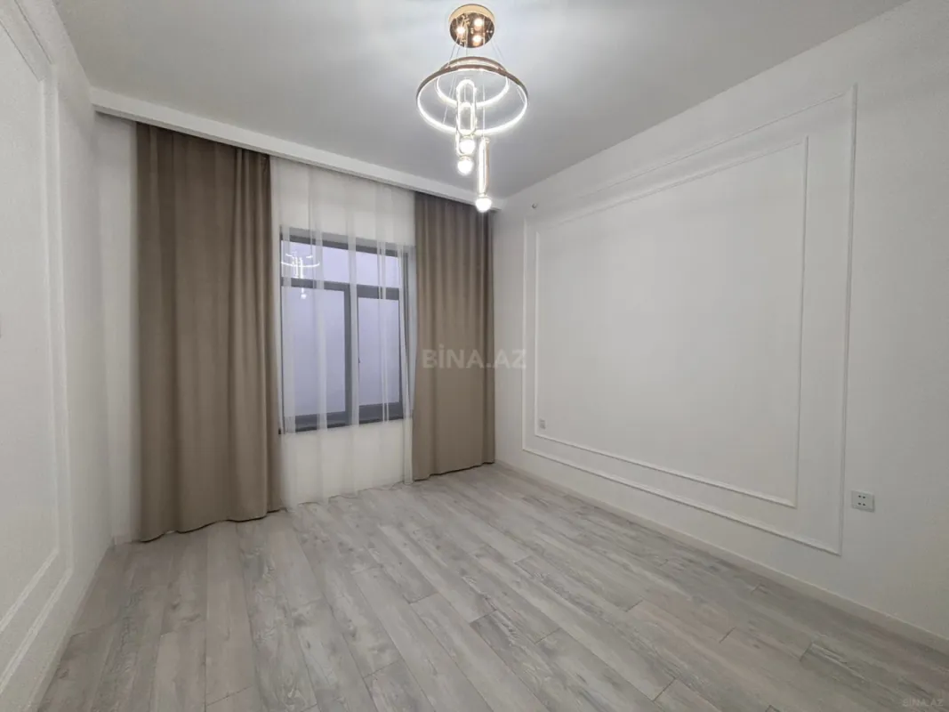 Satılır 4 otaqlı həyət evi 180 m²