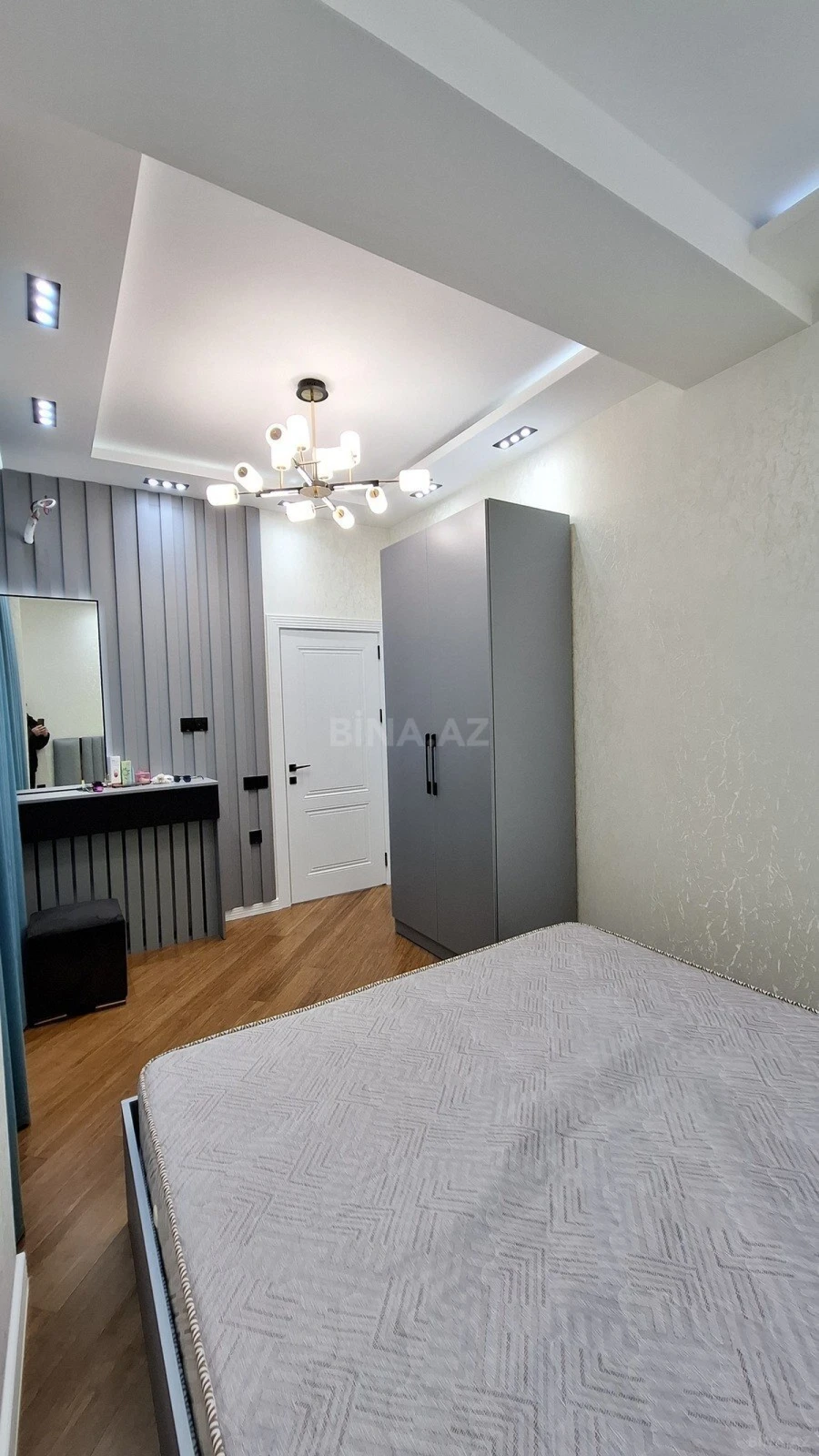 Kirayə verilir 3 otaqlı mənzil 95 m²