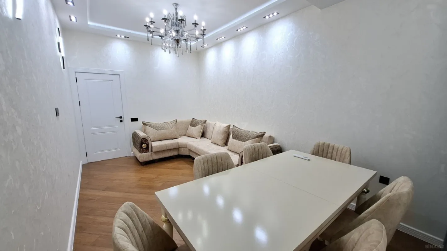 Kirayə verilir 3 otaqlı mənzil 95 m²