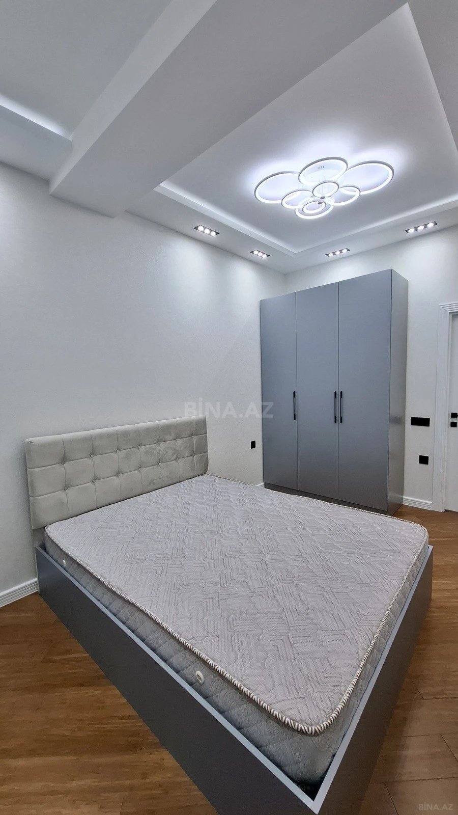 Kirayə verilir 3 otaqlı mənzil 95 m²