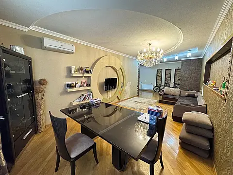 Satılır 3 otaqlı mənzil 134 m² — Bakı, Həzi Aslanov qəs. 3 otaq 134.00 m²