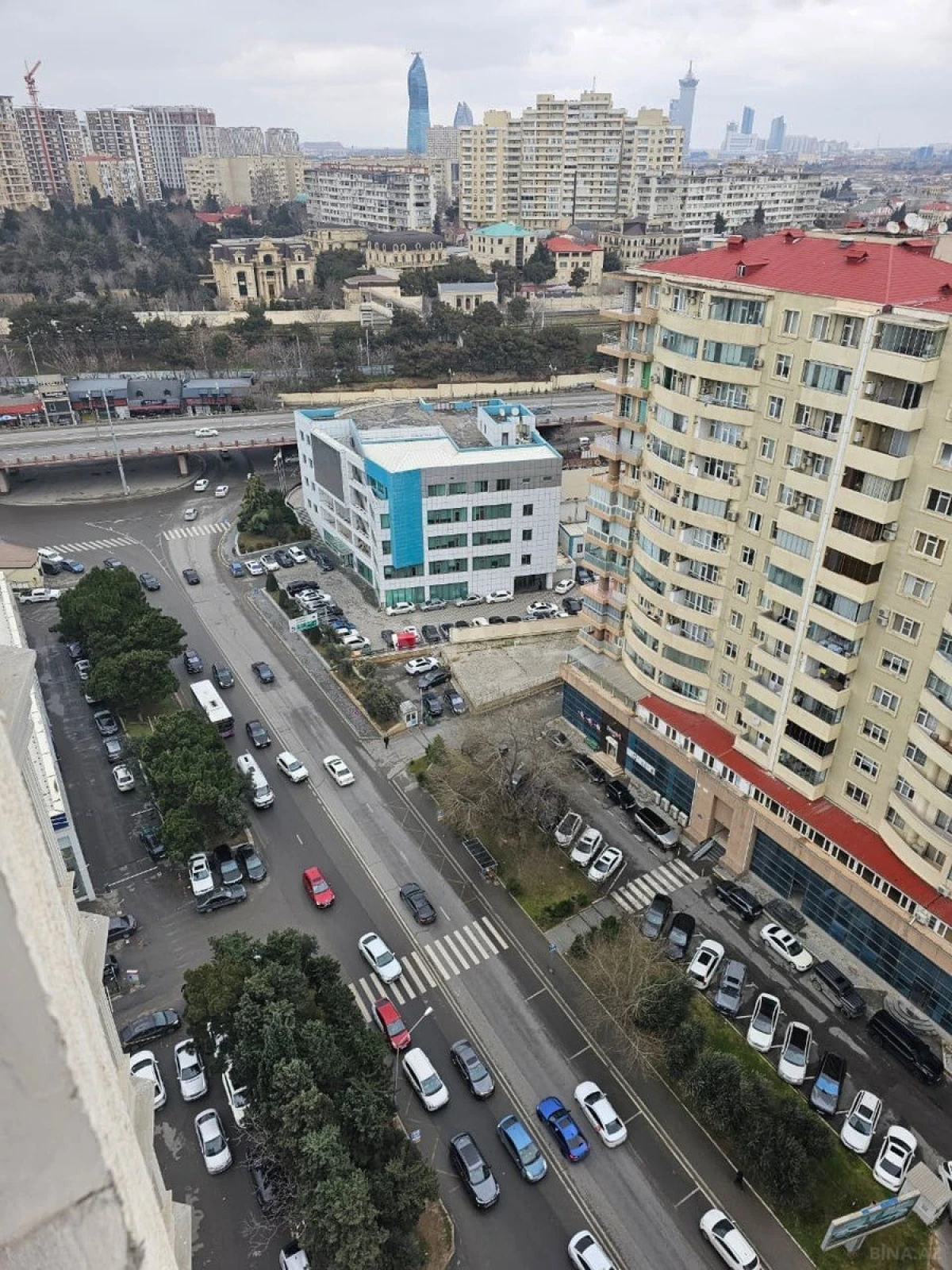 Kirayə verilir 2 otaqlı mənzil 55 m²