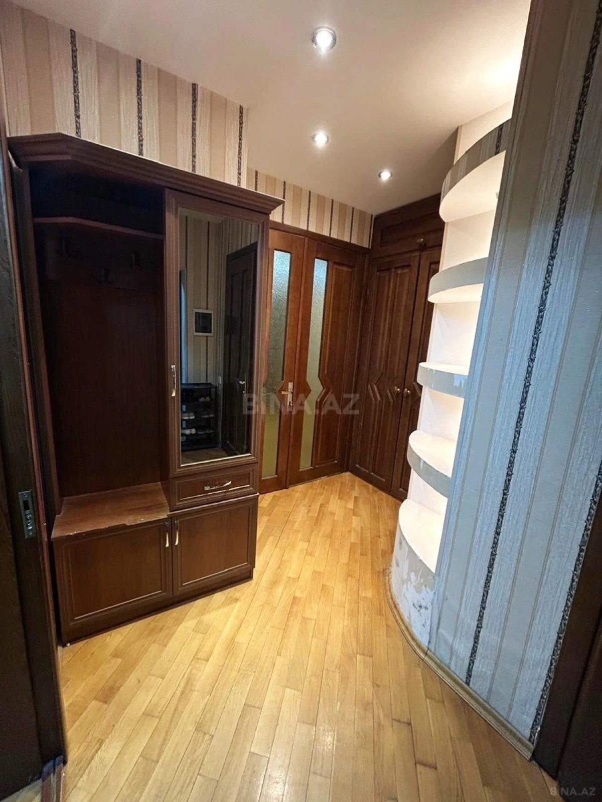 Satılır 3 otaqlı mənzil 85 m²