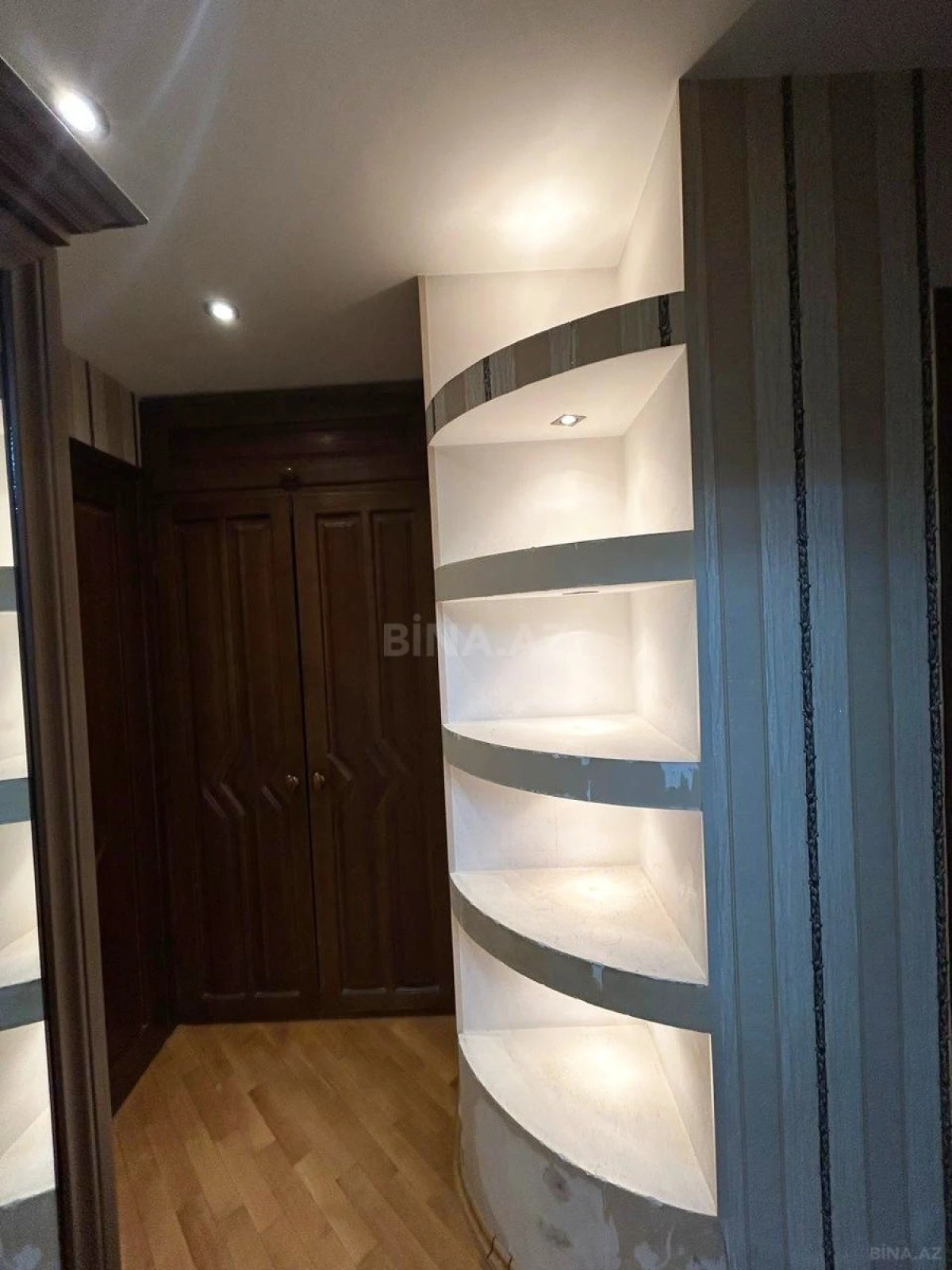 Satılır 3 otaqlı mənzil 85 m²