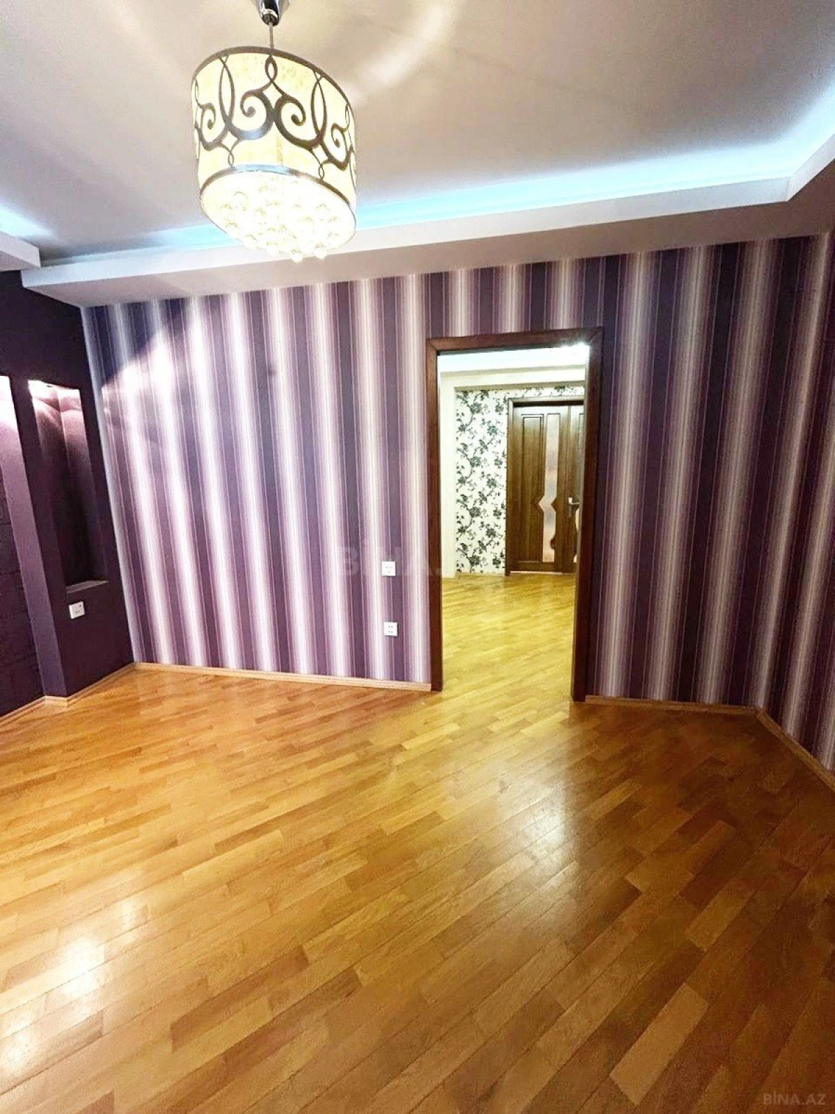 Satılır 3 otaqlı mənzil 85 m²
