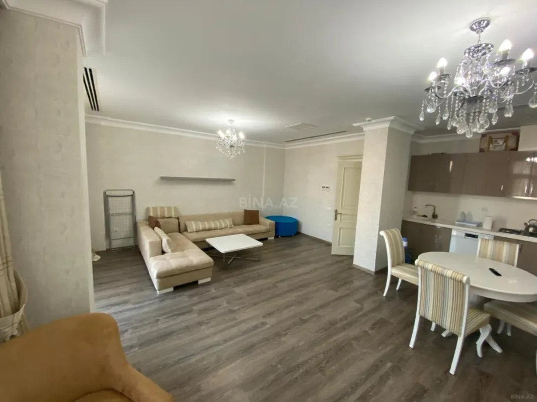 Kirayə verilir 2 otaqlı mənzil 89 m²