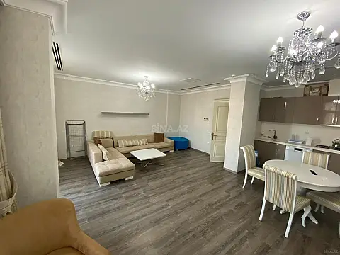 Kirayə verilir 2 otaqlı mənzil 89 m²